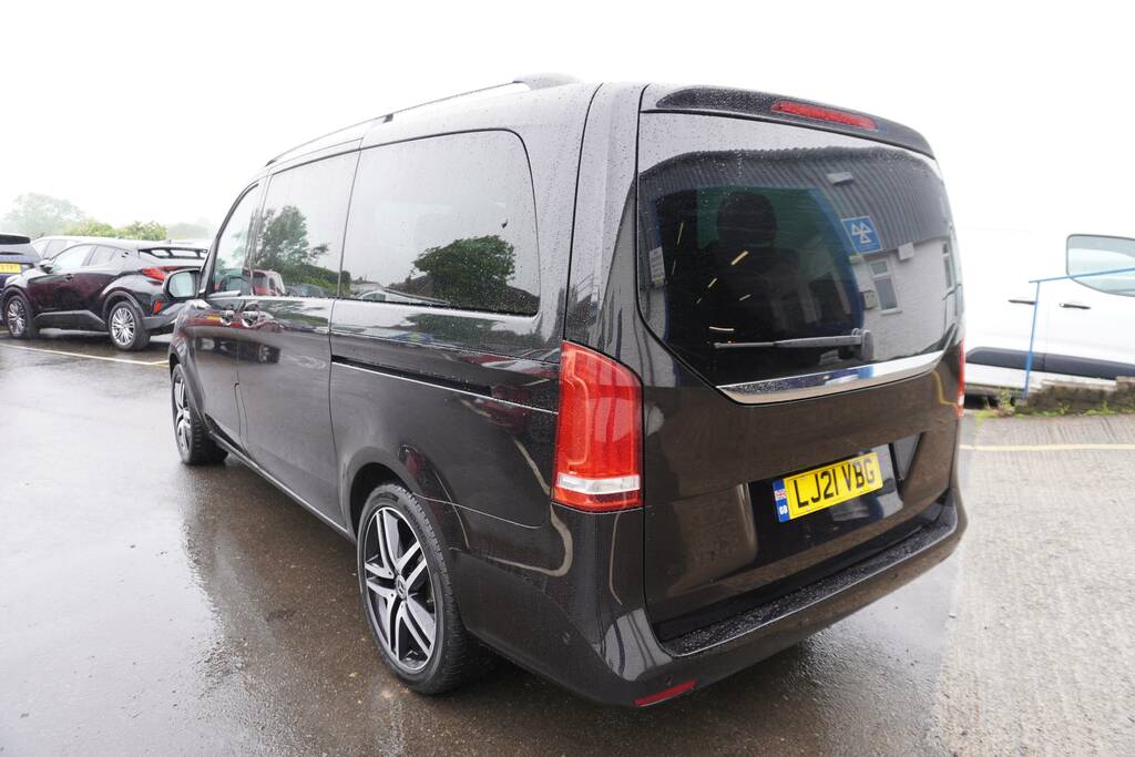 Mercedes-Benz V Class Mpv Black #19