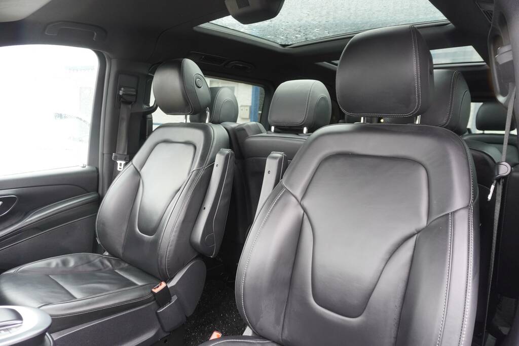 Mercedes-Benz V Class Mpv Black #26