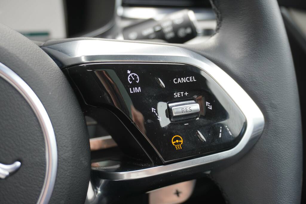 Jaguar F-Pace 2.0 D200 Mhev R-dynamic Se Black Suv Au Black #15
