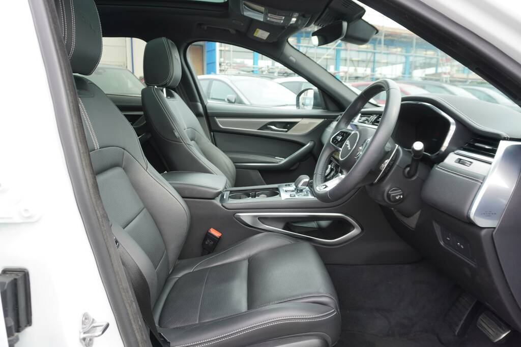Jaguar F-Pace 2.0 D200 Mhev R-dynamic Se Black Suv Au Black #11