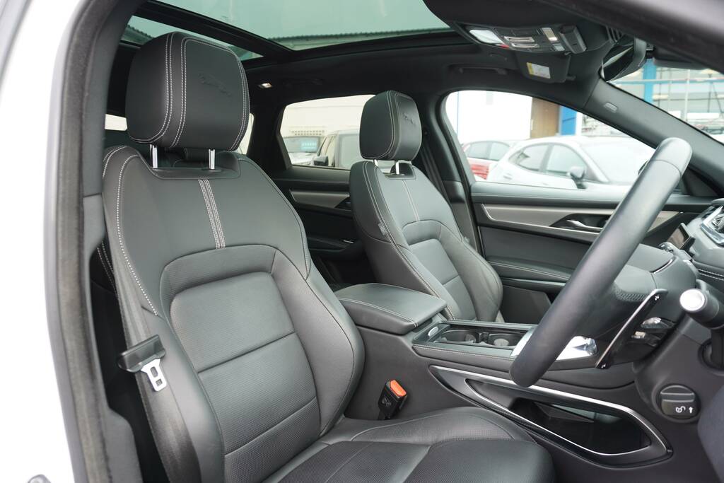 Jaguar F-Pace 2.0 D200 Mhev R-dynamic Se Black Suv Au Black #10