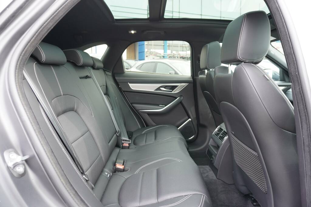 Jaguar F-Pace 2.0 D200 Mhev R-dynamic Se Black Suv Au Black #13