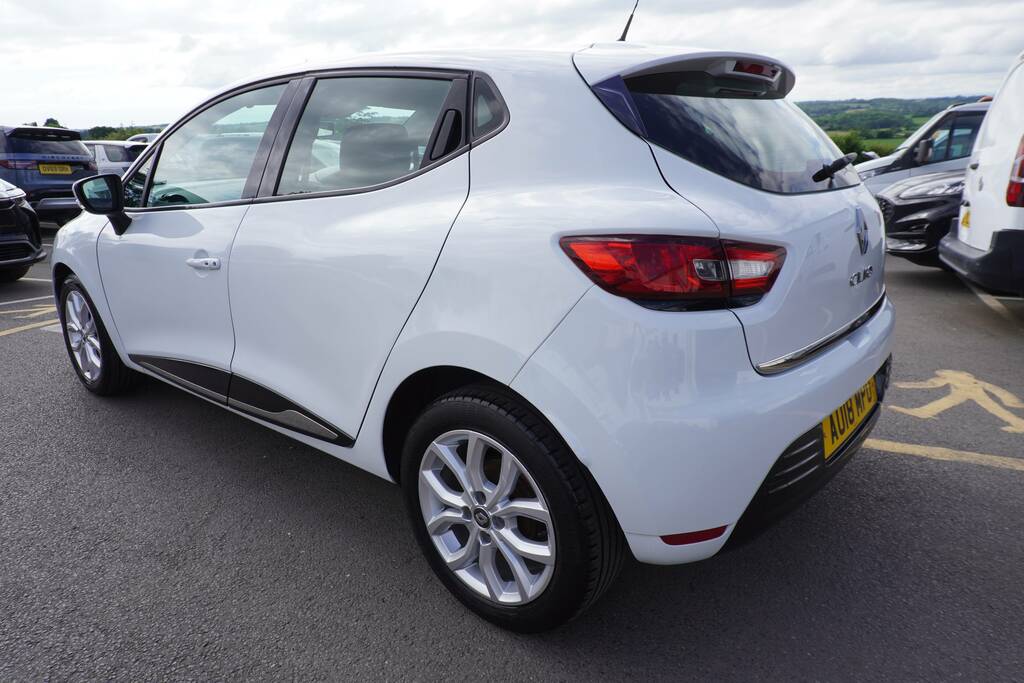 Renault Clio 1.2 16V Dynamique Nav Euro 6 White #6