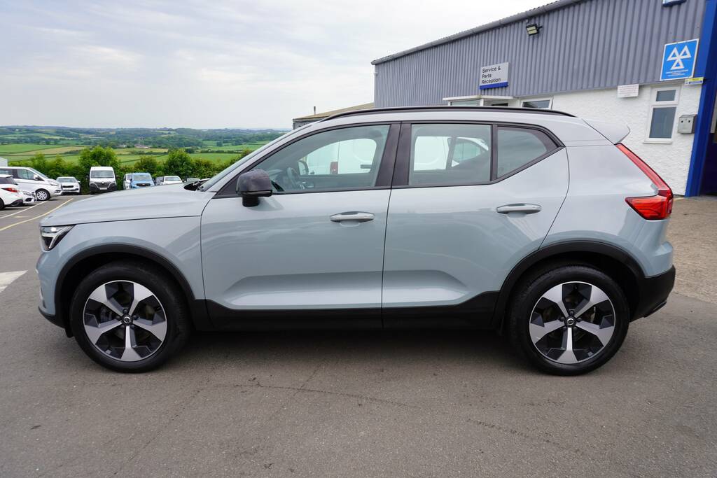 Volvo XC40 Suv Green #15