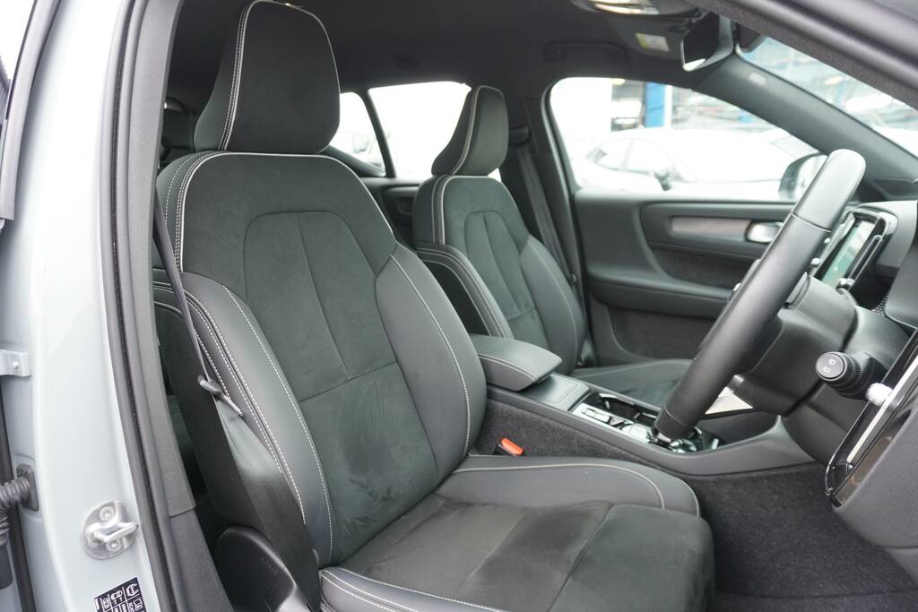 Volvo XC40 Suv Green #8