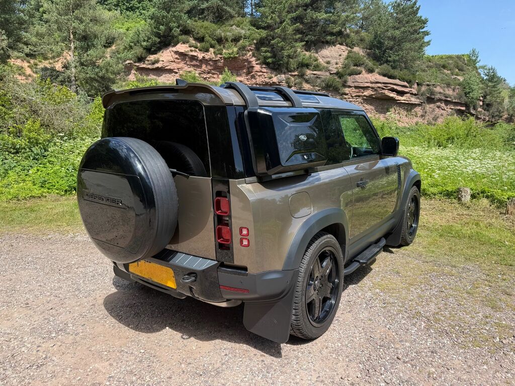 Land Rover Defender 90 Hse Grey #13