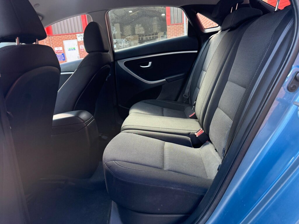 Hyundai I30 1.6 Grey #28