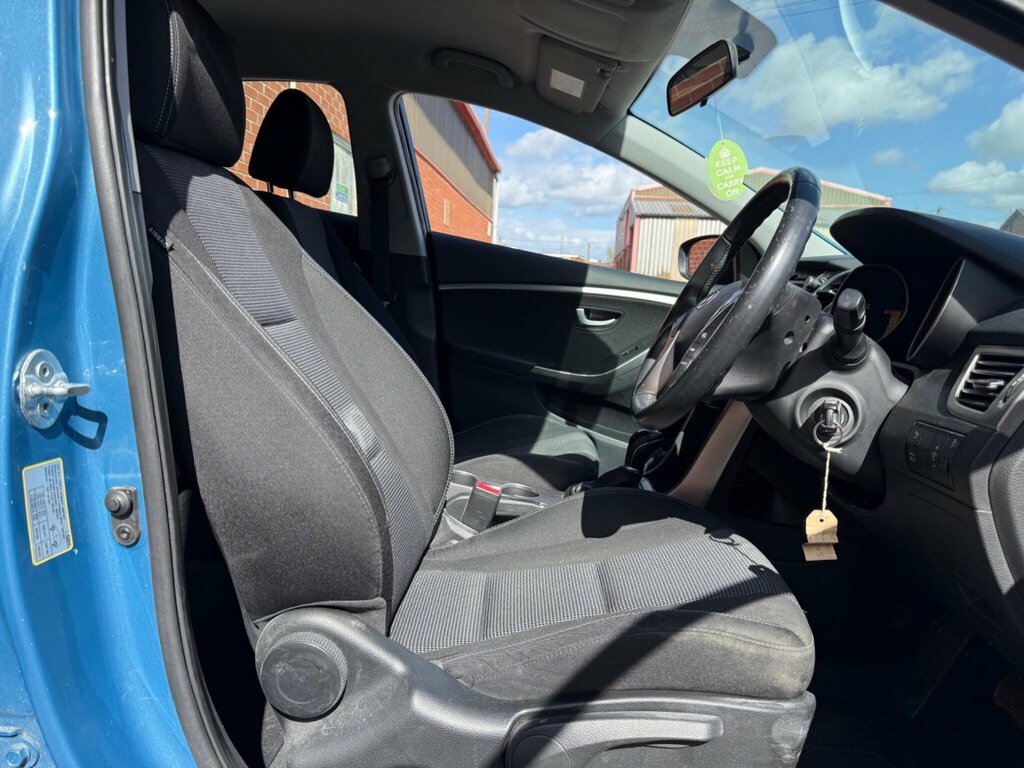 Hyundai I30 1.6 Grey #24