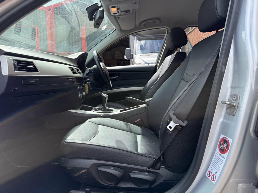 BMW 3 Series 320D Se Black #22