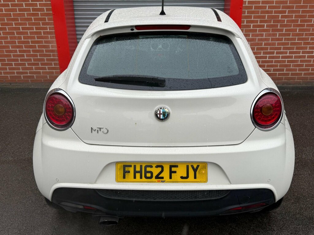 Alfa Romeo MiTo Distinctive Red #31