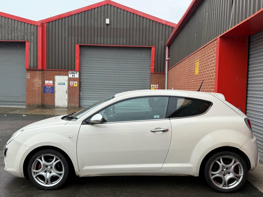 Alfa Romeo MiTo Distinctive Red #7