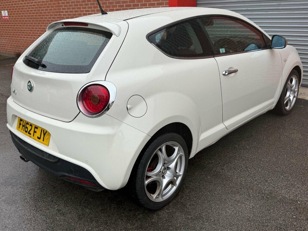 Alfa Romeo MiTo Distinctive Red #35