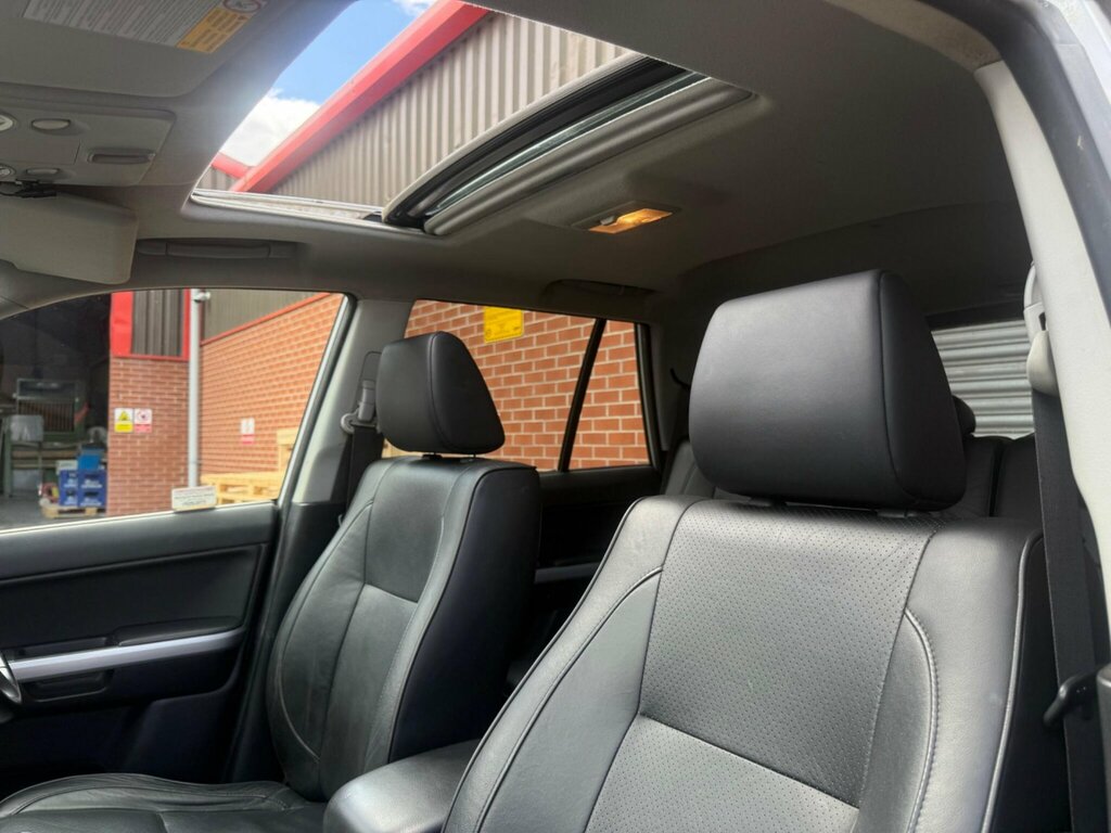 Suzuki Grand Vitara Ddis Silver #26