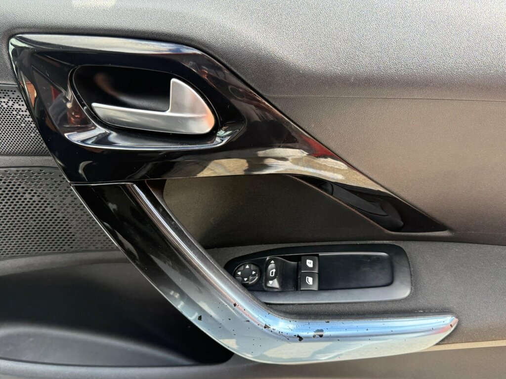 Peugeot 208 Active Black #8