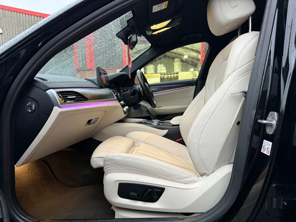 BMW 5 Series 520D M Sport Grey #23