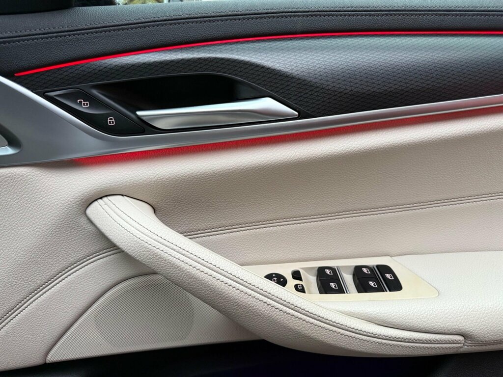 BMW 5 Series 520D M Sport Grey #9