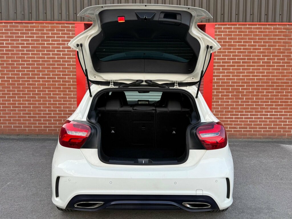 Mercedes-Benz A Class Hatchback 1.6 A160 Amg Line Euro 6 Ss 2017 White #36