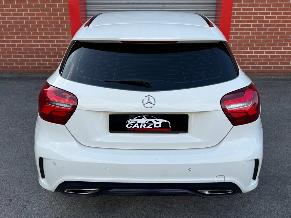Mercedes-Benz A Class Hatchback 1.6 A160 Amg Line Euro 6 Ss 2017 White #31