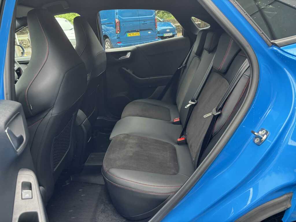Ford Puma St-line Silver #12