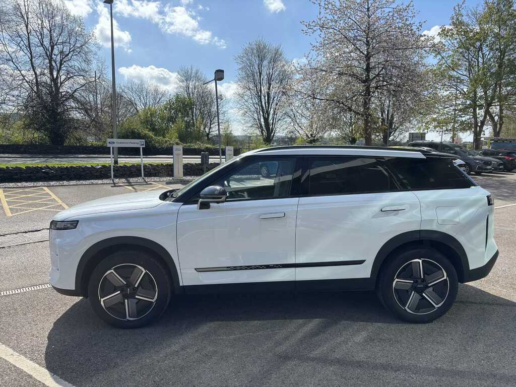 JAECOO 7 1.5T Shs 18.3Kwh Luxury Suv Plug-in Hyb White #4
