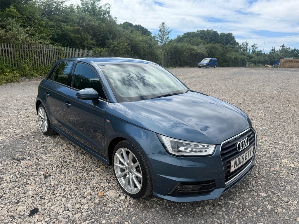Audi A1 1.6 Tdi S Line Sportback Euro 6 ND15ETV Blue #2