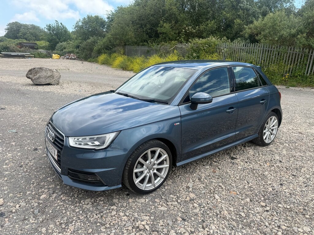 Audi A1 1.6 Tdi S Line Sportback Euro 6 ND15ETV Blue #6
