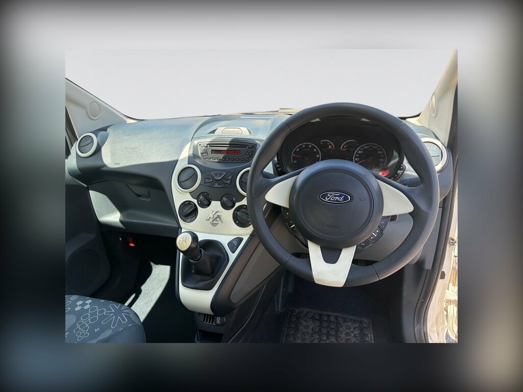 Ford KA 1.2 Edge Hatchback Euro 5 Ss White #6