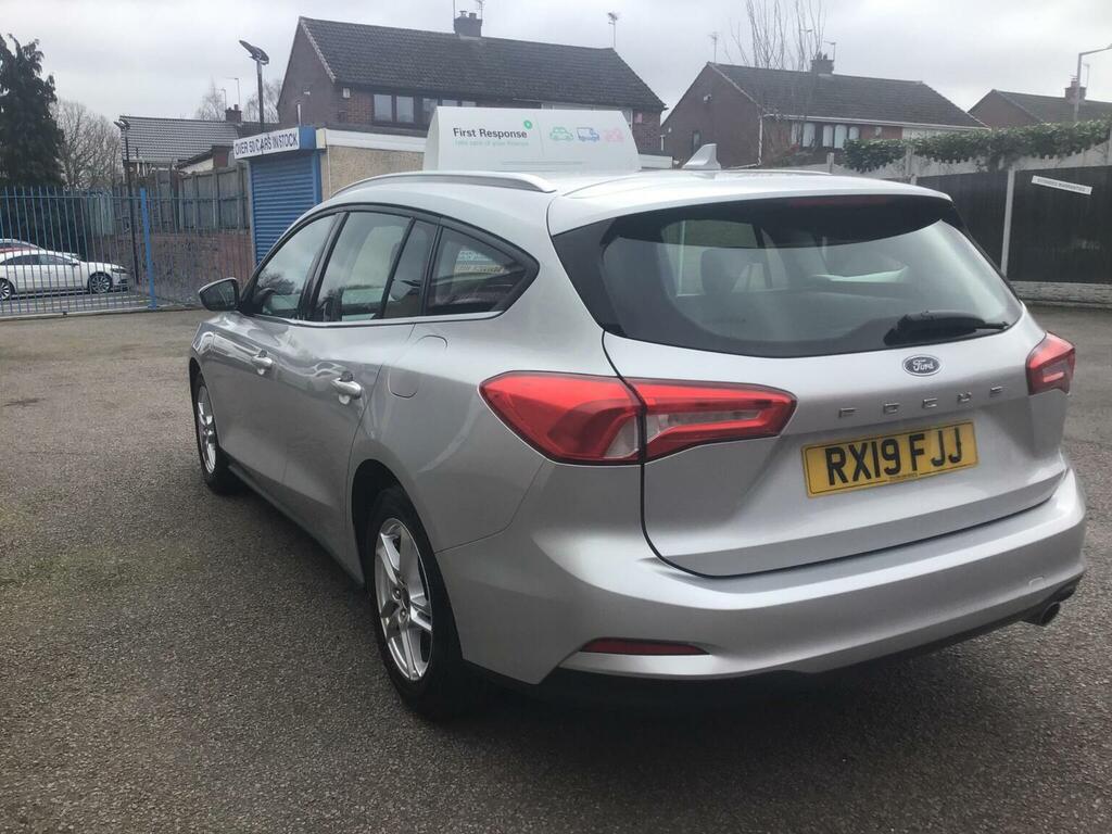 Ford Focus Estate 1.5 Ecoblue Zetec Euro 6 Ss 201919 RX19FJJ Grey #4