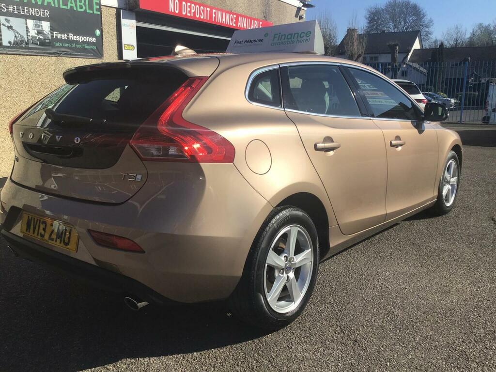 Volvo V40 Hatchback 1.6 T3 Se Euro 5 Ss 201313 WV13ZMU Brown #3