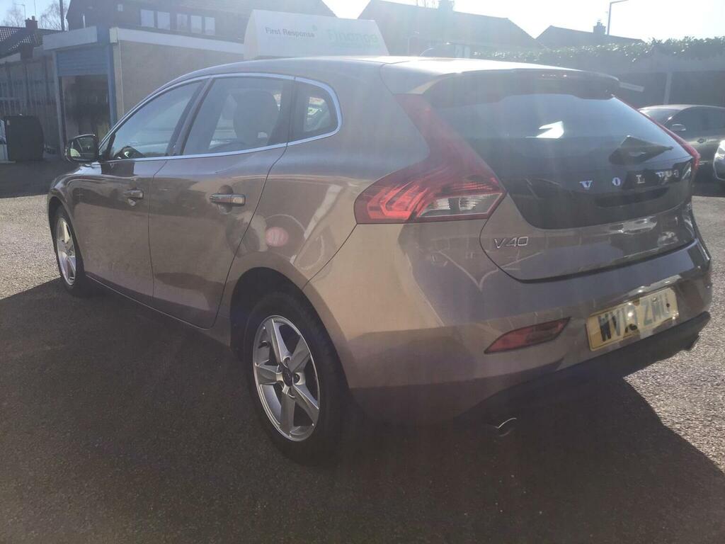 Volvo V40 Hatchback 1.6 T3 Se Euro 5 Ss 201313 WV13ZMU Brown #4