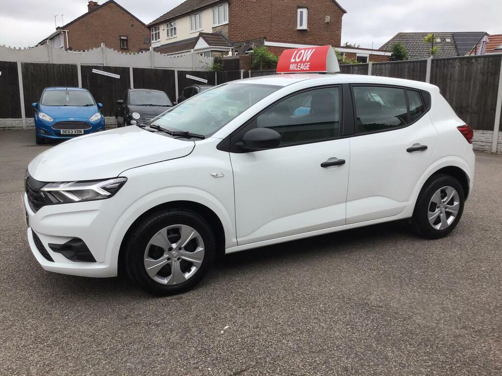 Dacia Sandero Hatchback 1.0 Tce Essential Euro 6 Ss 2021 WJ71BCY White #6