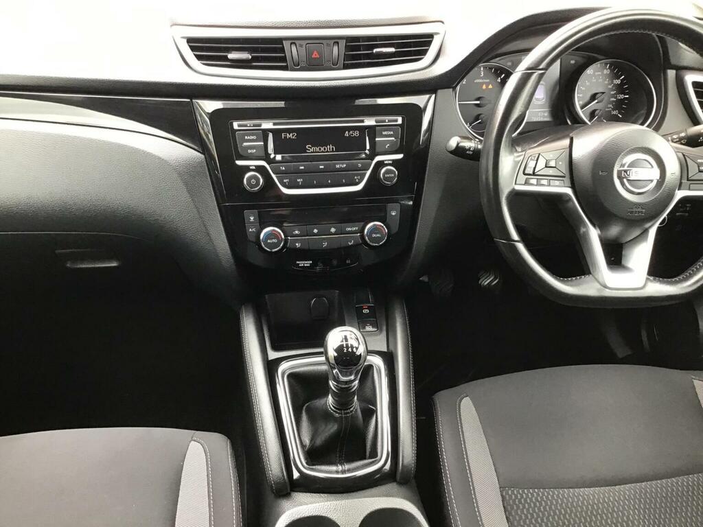 Nissan Qashqai Suv 1.5 Dci Acenta Euro 6 Ss 201868 YF68UFE Grey #5