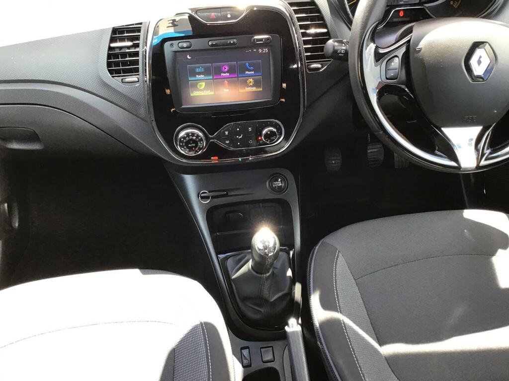Renault Captur Suv 0.9 Tce Energy Dynamique Medianav Euro 5 Ss JU14GEE White #5