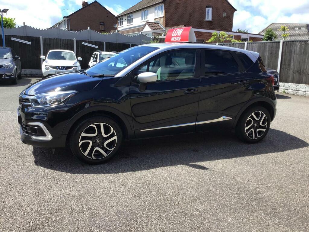 Renault Captur Suv 0.9 Tce Energy Iconic Euro 6 Ss 20191 DE19VFB Black #6