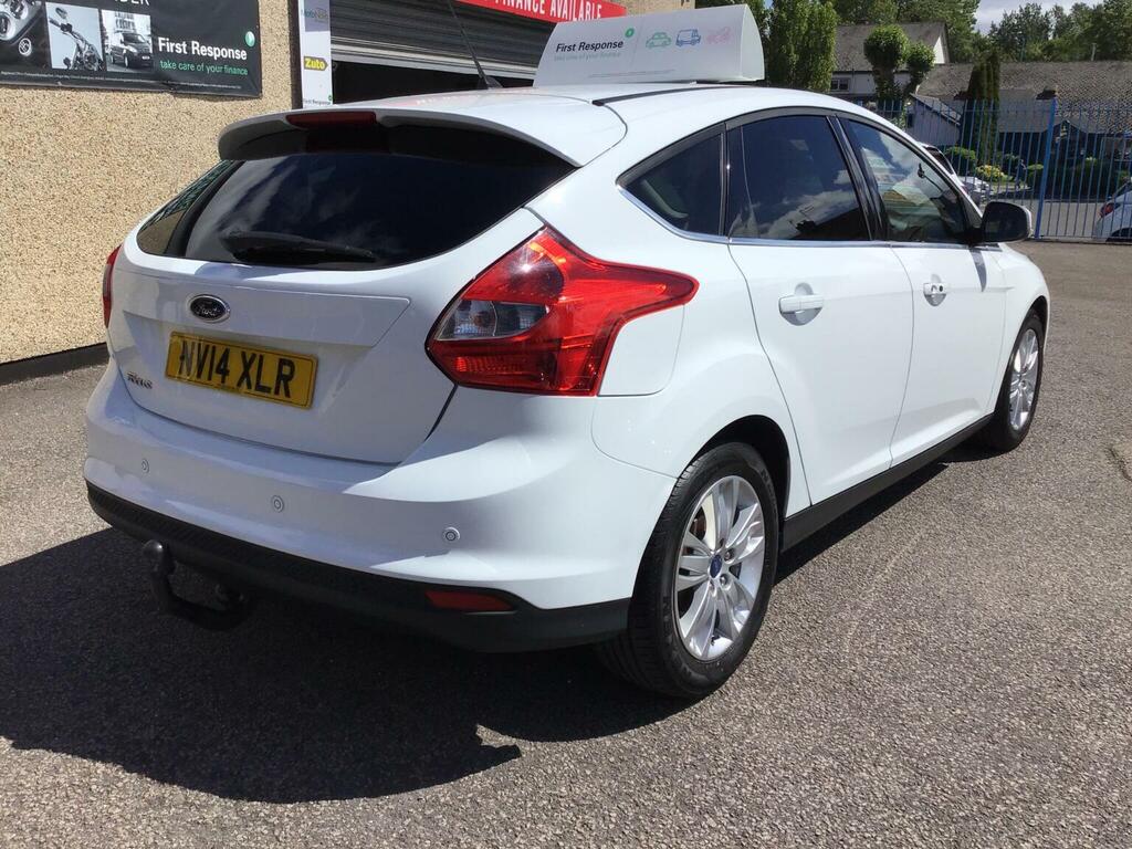 Ford Focus 1.6 Tdci Titanium Navigator Euro 5 Ss White #3