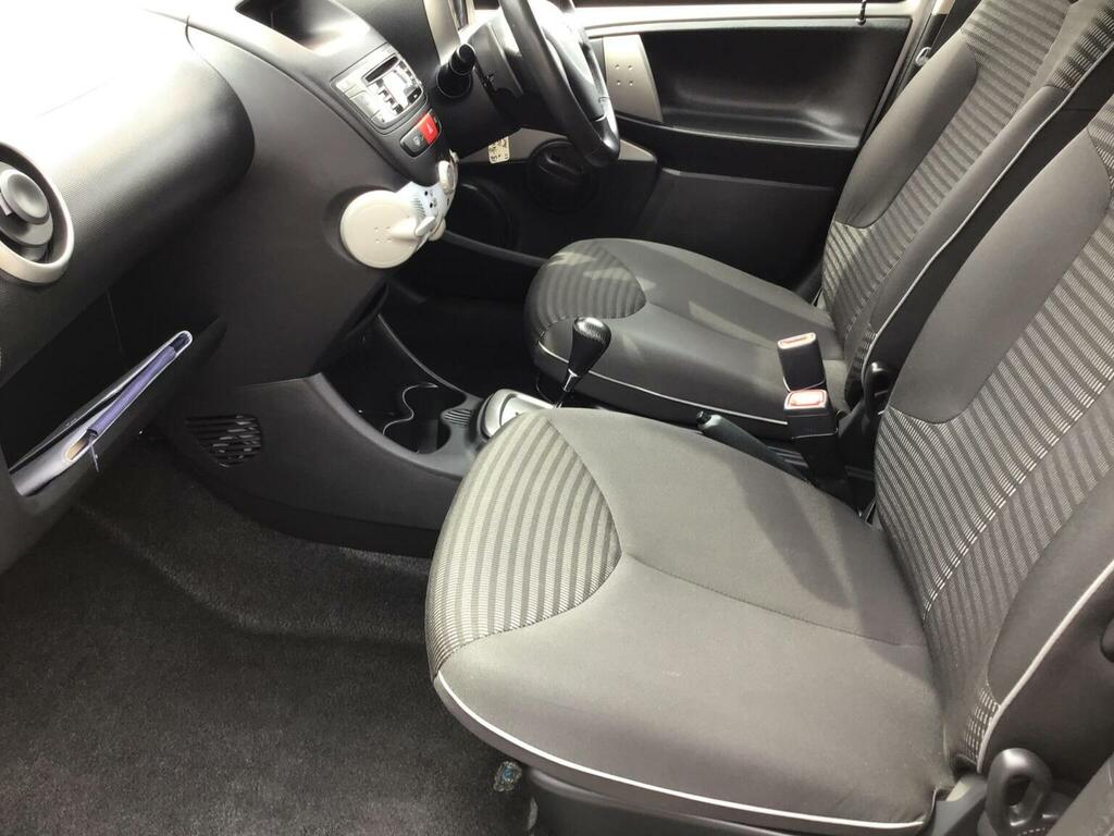 Peugeot 107 Active Grey #12