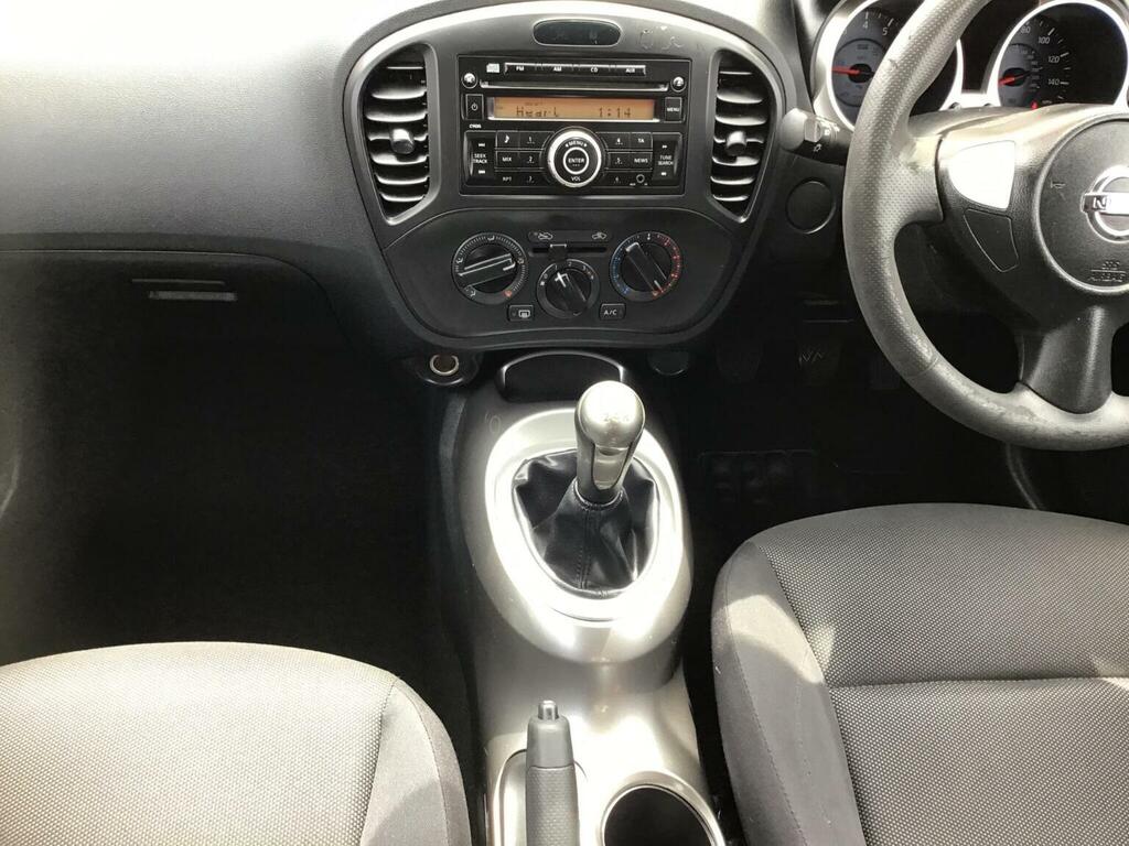Nissan Juke Suv 1.6 Visia Euro 5 201313 VU13TTE White #5