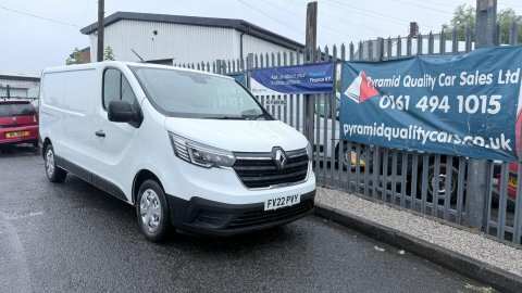 Renault Trafic 2.0 Dci Blue White