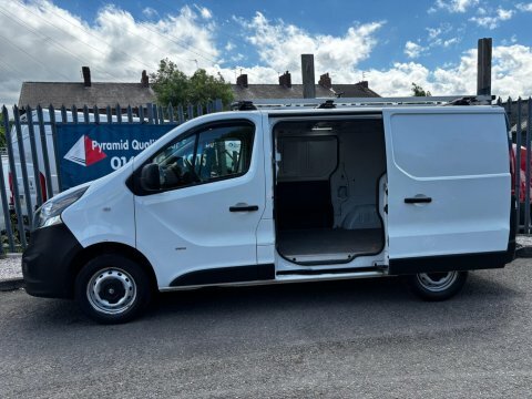 Vauxhall Vivaro 1.6 Cdti 2900 White #4
