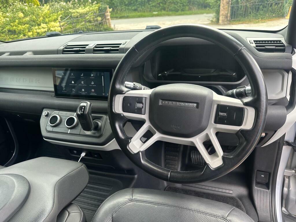Land Rover Defender 90 Se Green #22