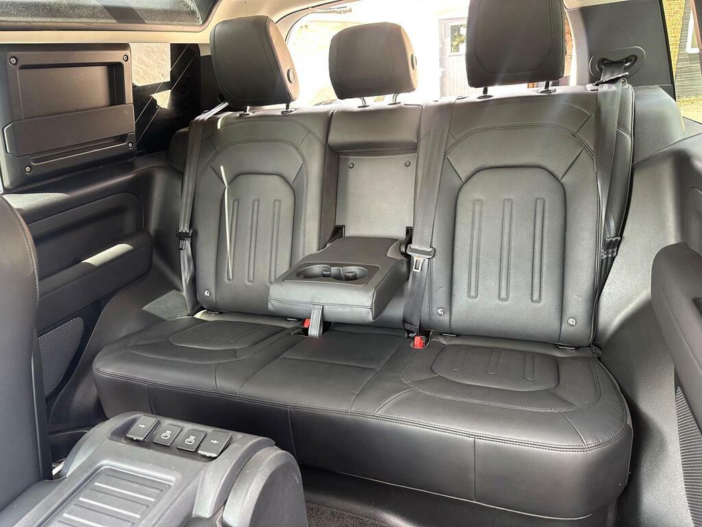 Land Rover Defender 90 Se Green #12