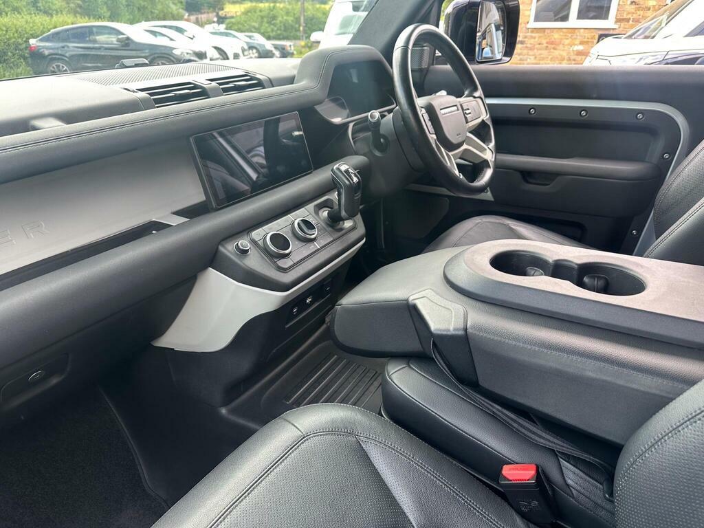 Land Rover Defender 90 Se Green #10