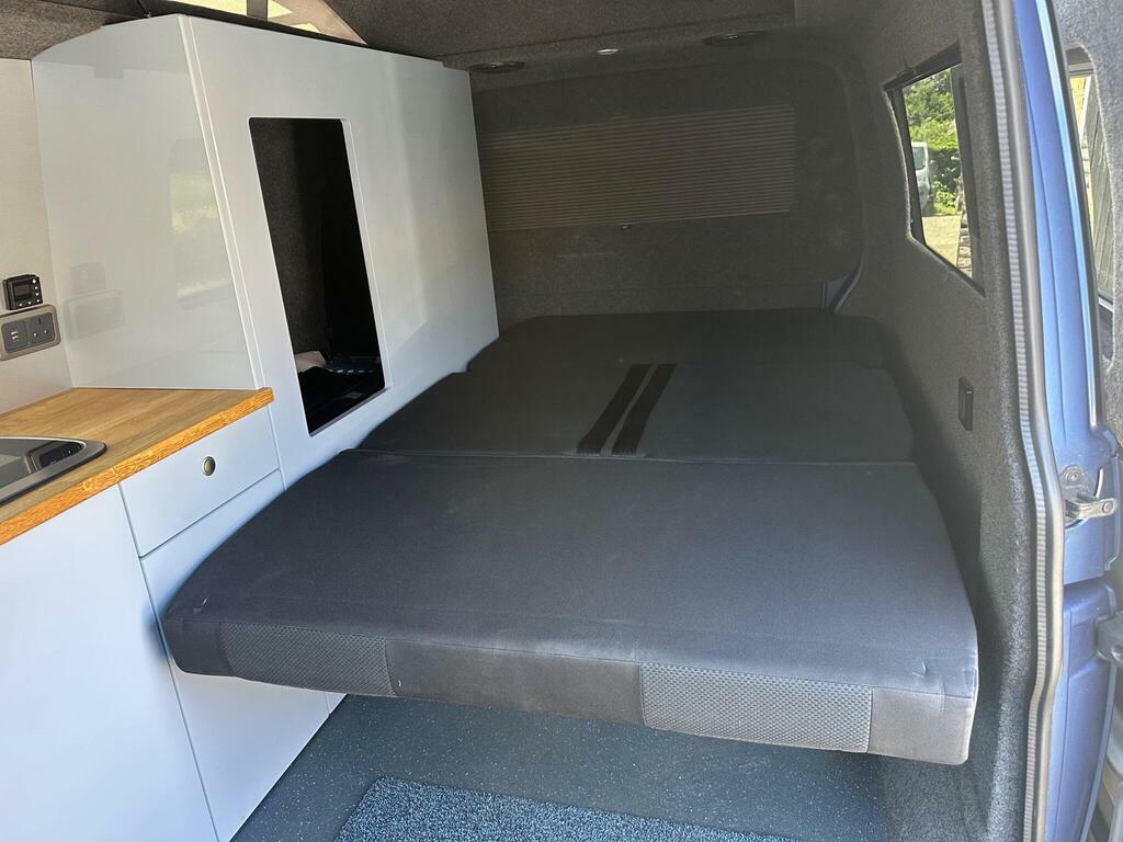 Volkswagen Campervan T28 Tdi Pv Startline Bmt White #21