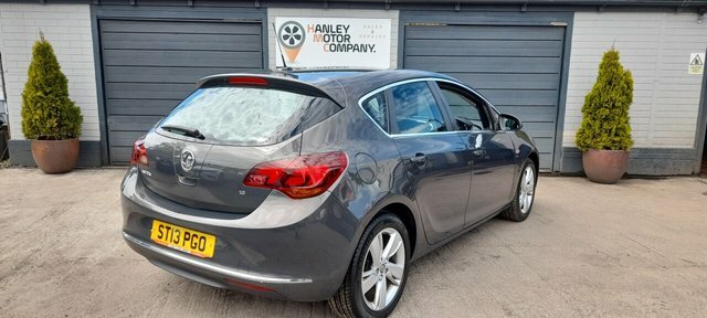 Vauxhall Astra 1.6 16V Sri Hatchback Euro 5 11 ST13PGO Grey #2