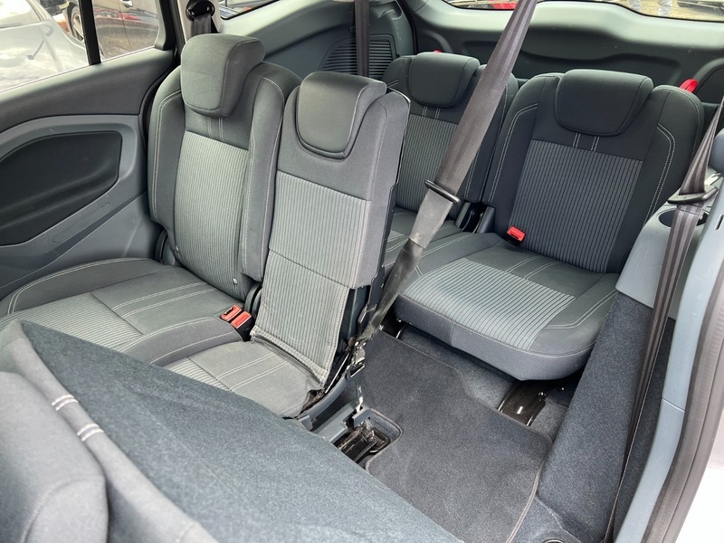 Ford Grand C-Max Blue #39