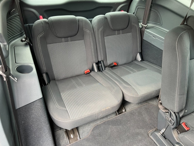 Ford Grand C-Max Blue #42