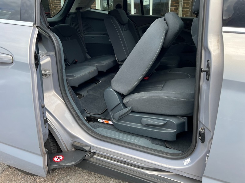 Ford Grand C-Max Blue #41
