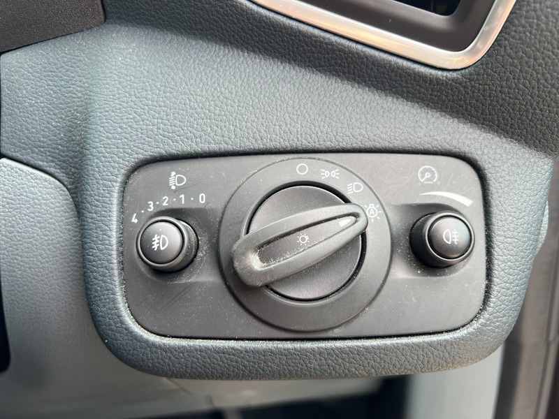 Ford Grand C-Max Blue #28