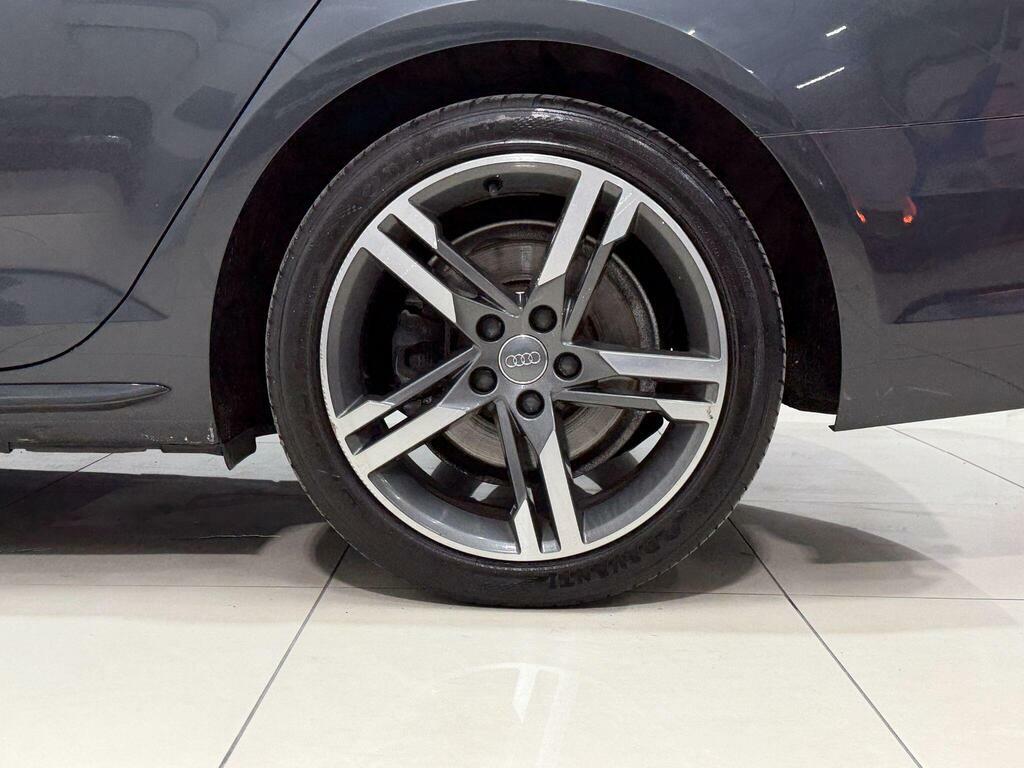 Audi A4 Avant 2L S Line Blue #92