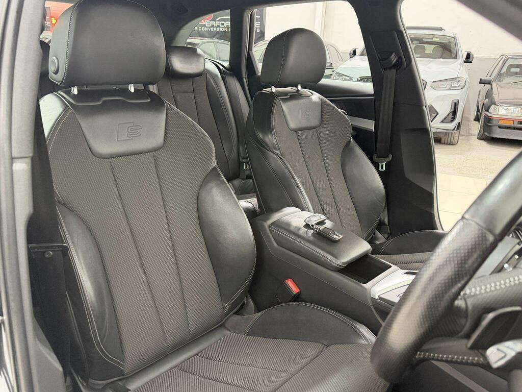 Audi A4 Avant 2L S Line Blue #63